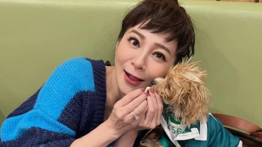 王彩樺選擇控制飲食,讓自己健康瘦,才能瘦身不瘦胸。(圖/翻攝自王彩樺臉書)