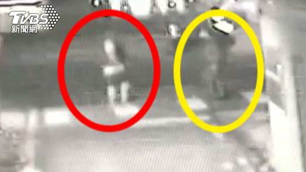嫌犯假借肢體碰撞，實際出手毆打。（圖／TVBS）
