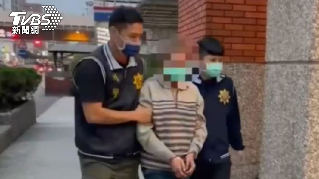 嫌犯遭警方逮捕。(圖/TVBS)