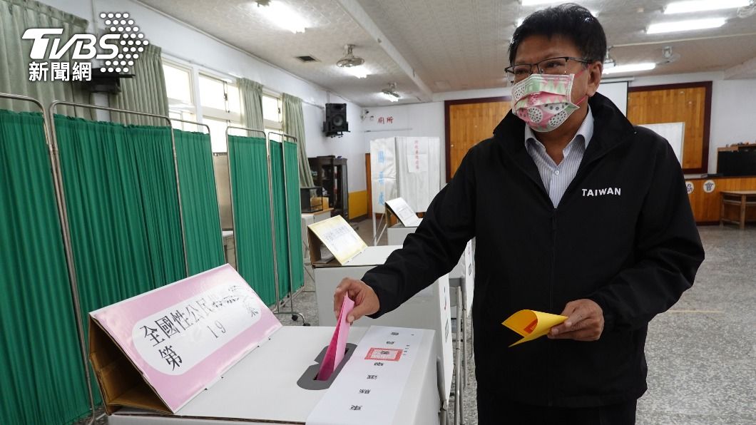 潘孟安回恆春投票 籲民踴躍:許國家一個未來