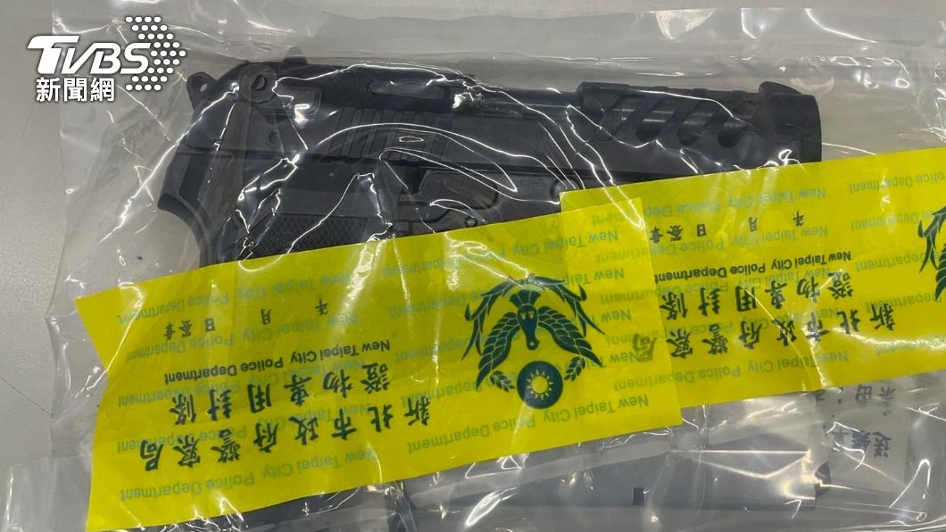 皆不供出槍枝和笑氣來源。(圖/TVBS)