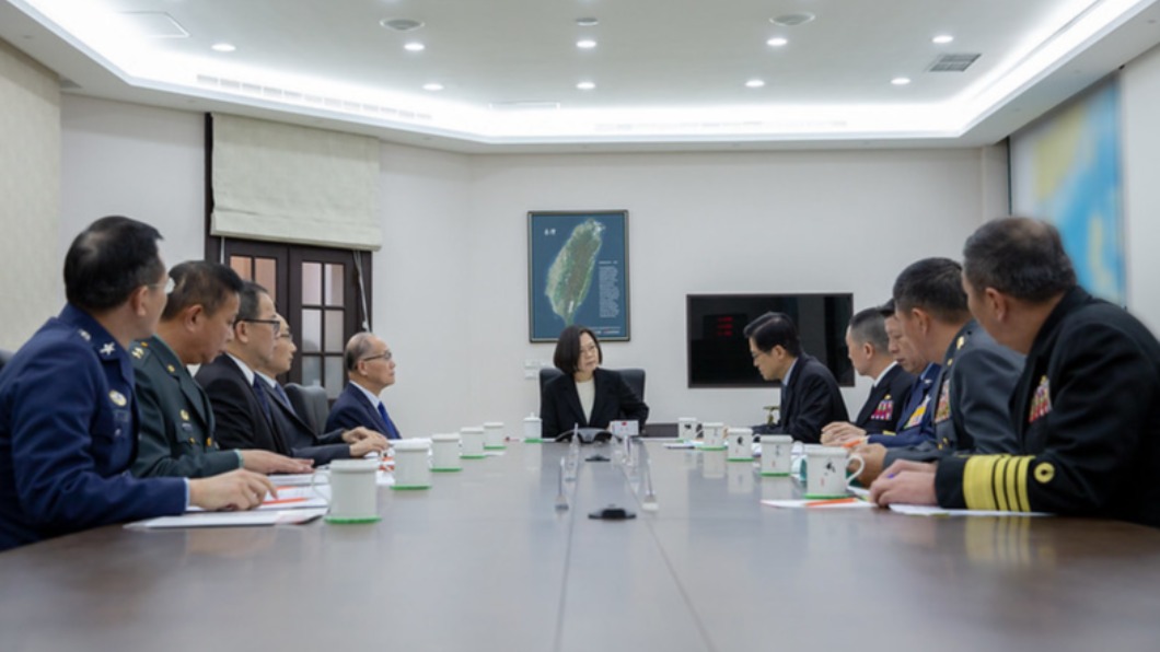 台美軍事分析人士認為,中國滲透台灣主要是為獲取作戰資訊。(圖/總統府提供)