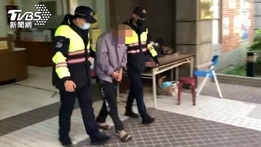陳男遭警方移送。（圖／TVBS）