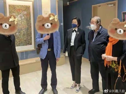林青霞罕現身。(圖/翻攝自微博)