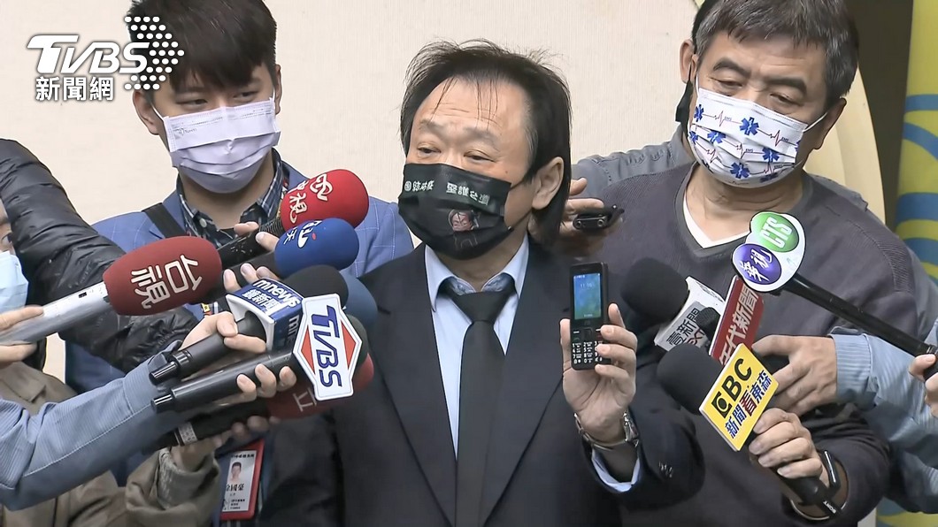 議員違停不只她!王世堅也曾被抓包 網卻大讚「真男人」