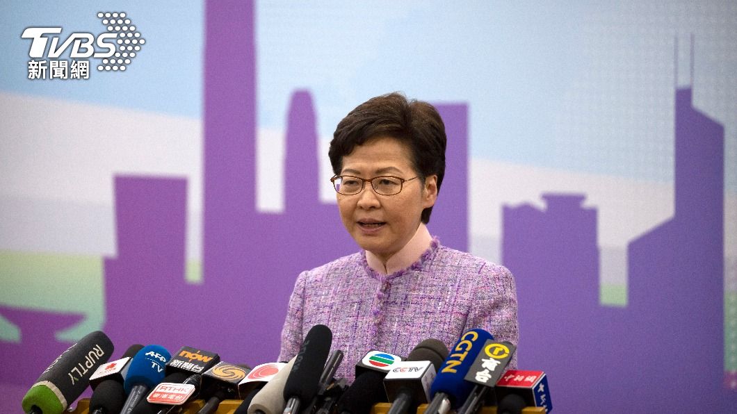 林鄭月娥赴京述職首獲宴請　港媒：連任行情走低
