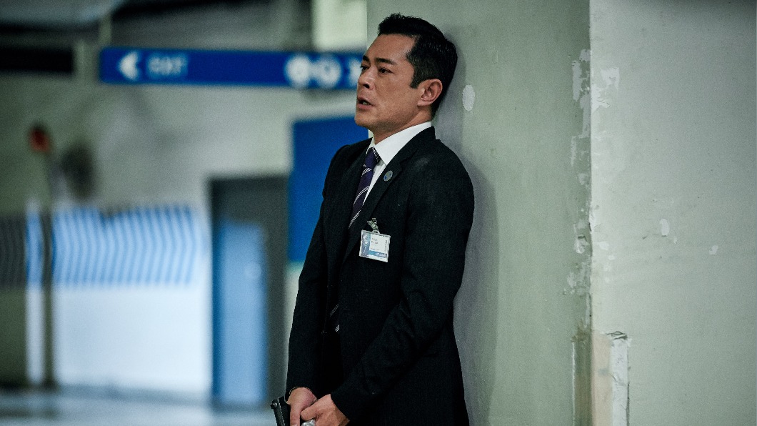 古天樂在《G風暴》中從調查國際販賣人口集團為主軸。(圖/華映提供)