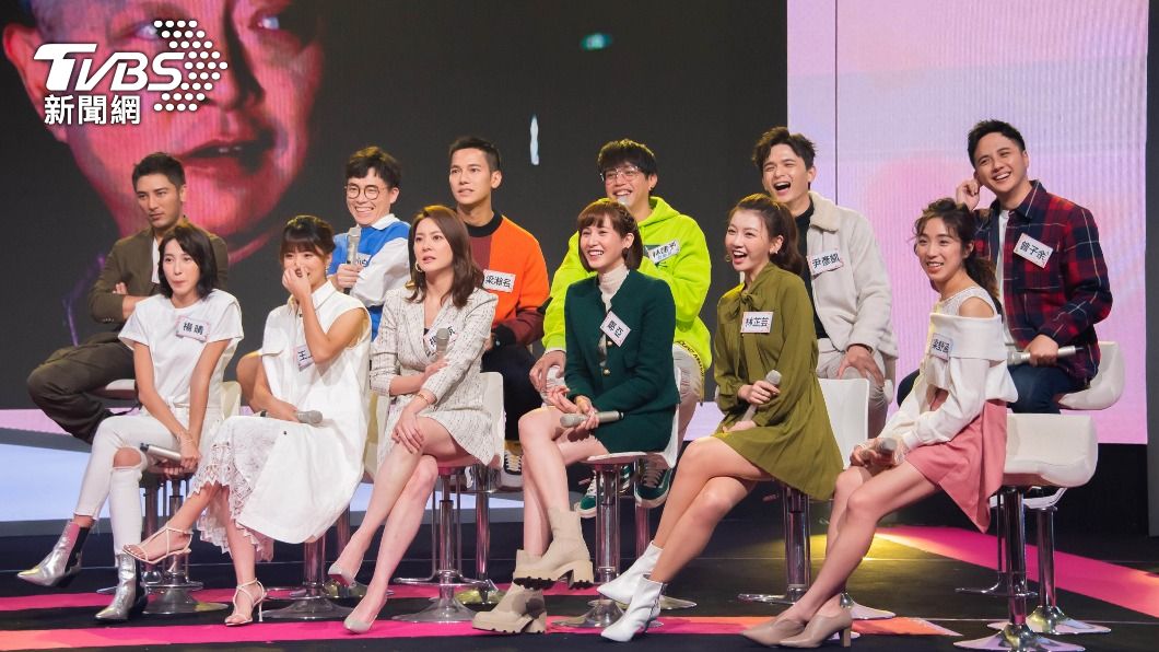 演員群分享拍攝趣事。(圖/TVBS)