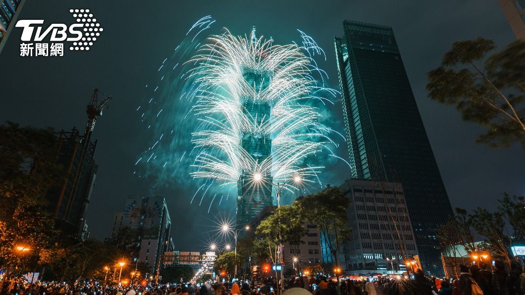 荷包小心！2022元旦新制　一圖秒懂28項食安交通衝擊