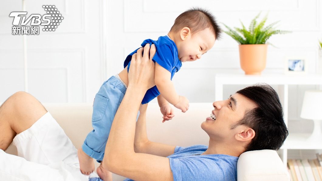 大陸一姓男子老來得子。(示意圖/shutterstock達志影像)
