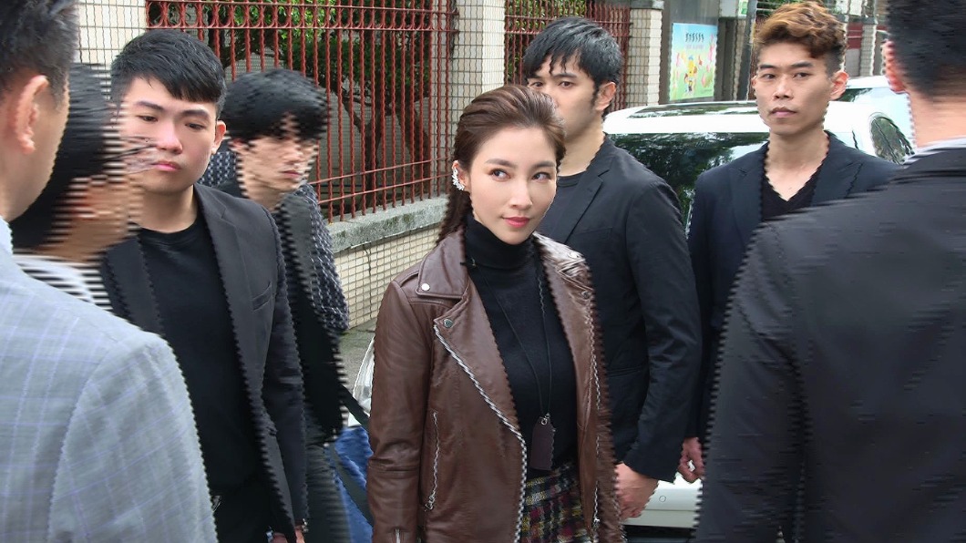 「真人版娜美」化身女打仔!張家瑋飛車營救黃文星