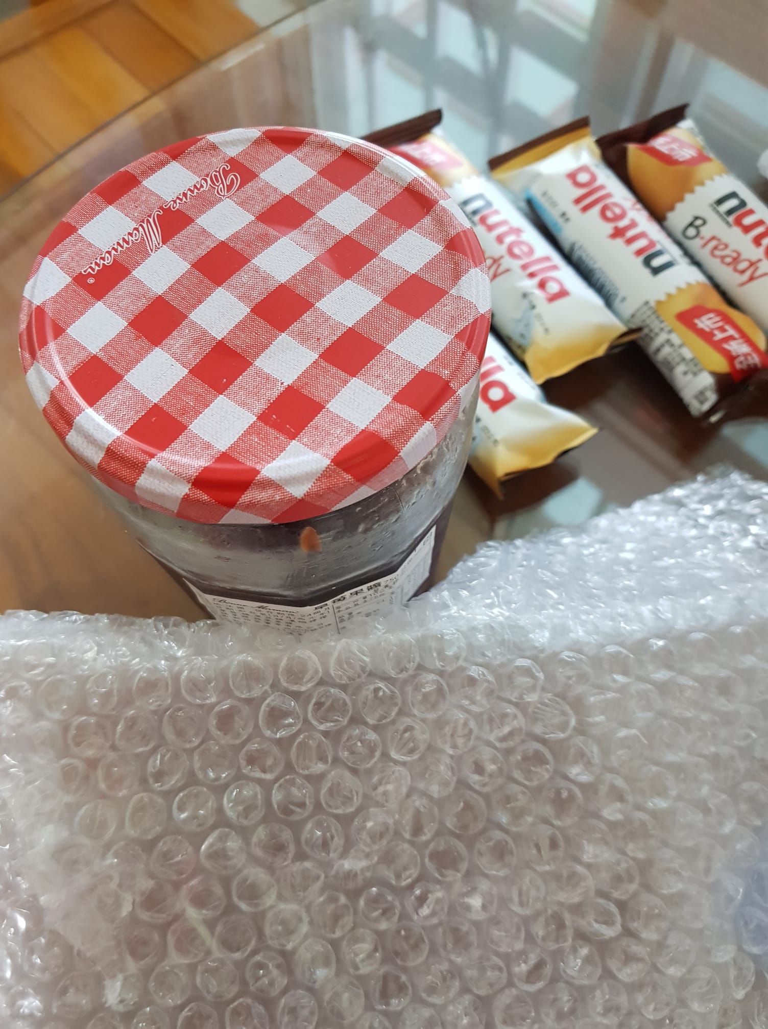 原來氣泡紙就能輕鬆開罐。（圖／翻攝自臉書社團「Costco好市多 商品經驗老實說」）