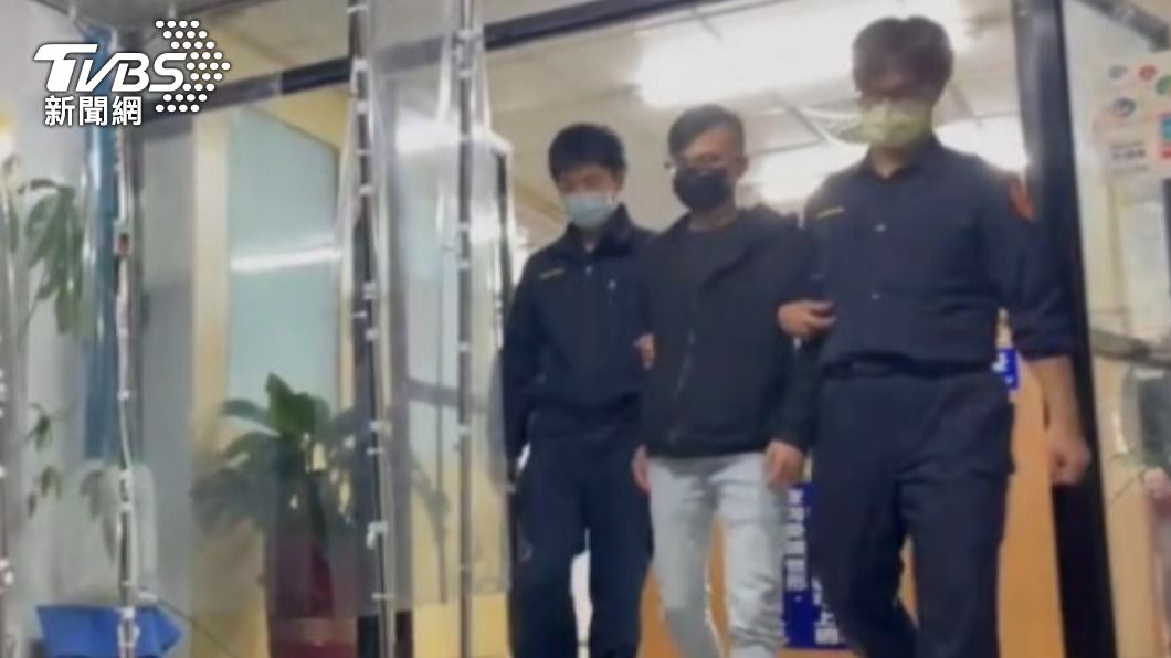 2名犯嫌遭警方逮捕。(圖/TVBS)