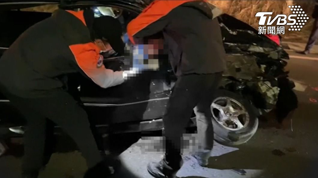 澎湖耶誕不平靜!男逆向衝撞貨車 滿臉鮮血掛車窗亡
