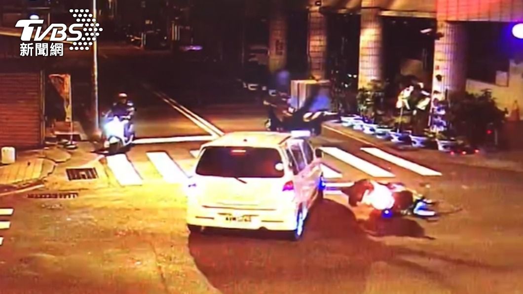 為追緝逆向騎士撞上左轉汽車 台南警重摔路口