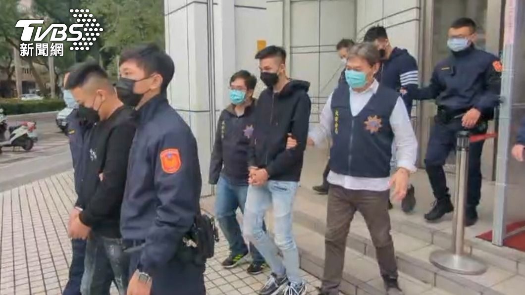 3名犯嫌遭警方送辦。（圖／TVBS）