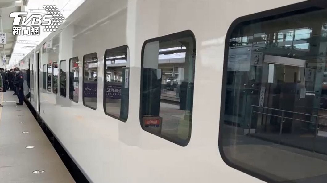 直擊EMU3000舒適度!彎道更穩、全座位都有充電插座