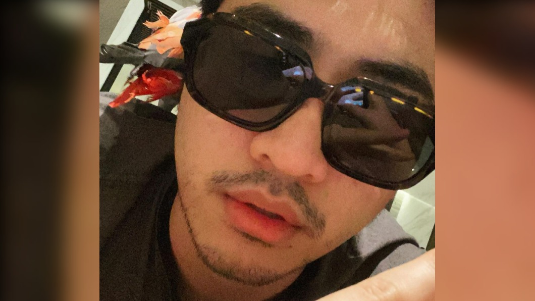 鹿希派表示不知道朋友給的菸是大麻。（圖／翻攝鹿希派Instagram）