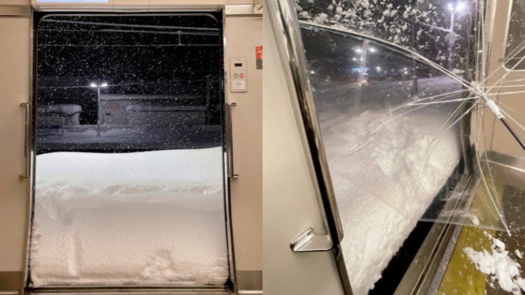 日本最強寒流來襲！雪積半個車廂高　電車男照讓網友苦笑