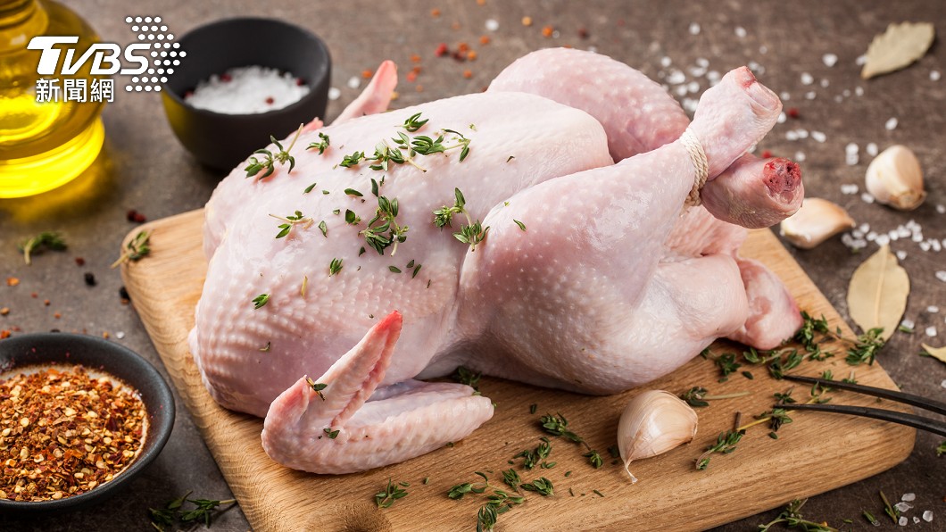 南韓出現一起「雞肉巴掌」離奇家暴事件。（示意圖／Shutterstock達志影像）