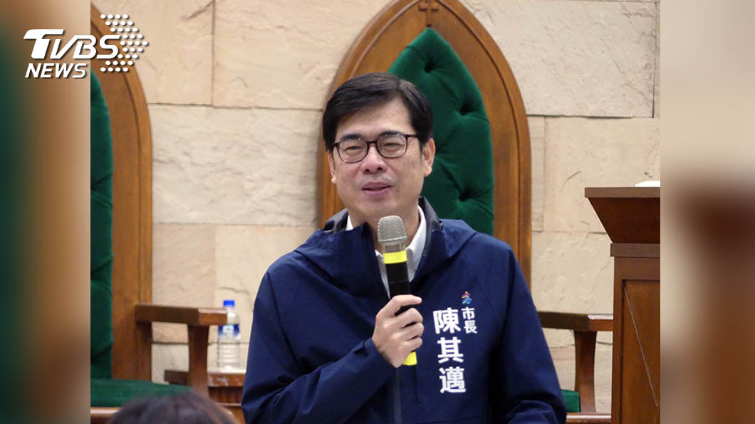 「攜手愛無限」港都送暖 高雄逾200戶弱勢家庭獲聖誕禮包