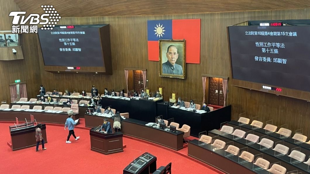 拯救少子化!女性產檢假加碼到7天 配偶可請陪產檢假