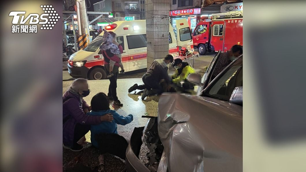 現場1名菜販死亡、3人受傷。(圖/民眾提供)