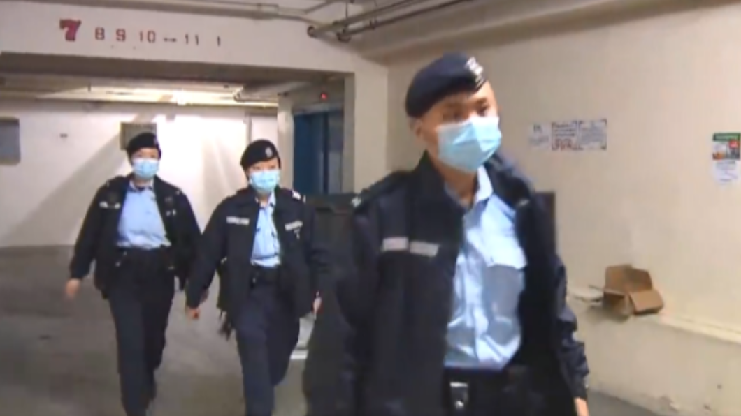 《立場新聞》副採訪主任陳朗昇被拘捕。（圖／翻攝自TVB）