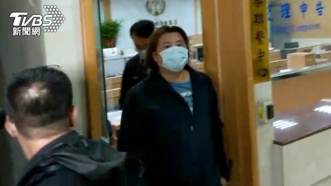 陳姓小隊長否認金錢往來。(圖/TVBS)