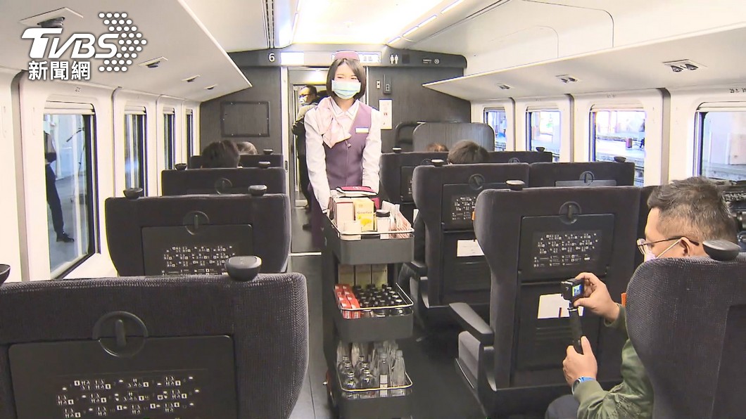 台鐵EMU3000試辦自由座上路　集中4到9節車廂