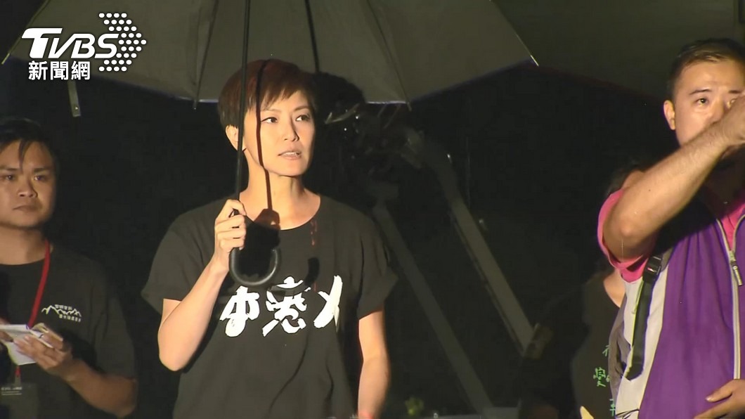 何韻詩及《立場新聞》高層遭拘捕,我陸委會籲中共儘速放人。(圖/TVBS)