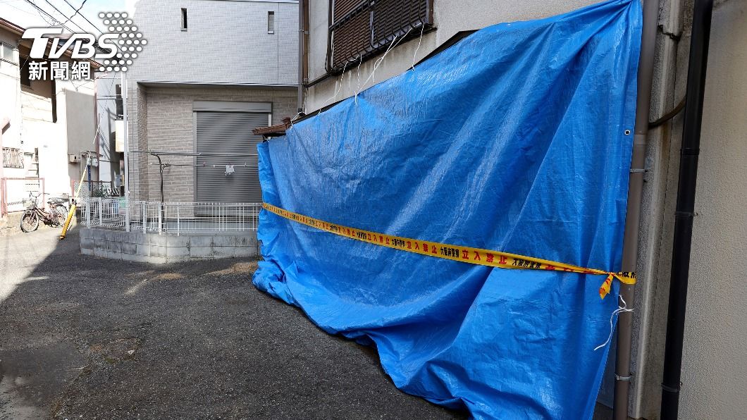 61歲的嫌犯谷本盛雄的住處外被警方拉起封鎖線。(圖/達志影像美聯社)