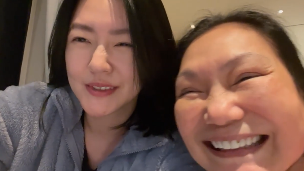 又喝茫?小S興奮飆唱「R&B版新年歌」 遭吐槽:好老派