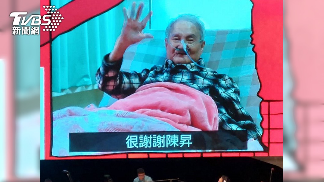 文夏錄製影片祝福陳昇。(圖/TVBS)
