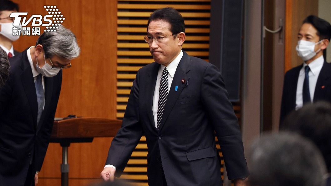 岸田文雄在新年感言中表示，要對新冠做出最壞打算。（圖／達志影像美聯社）