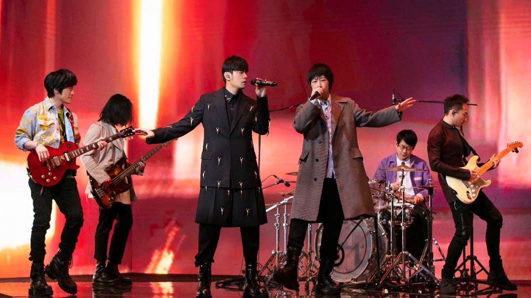 五月天跨年突爆喜訊!合體周杰倫「神曲有望催生」粉暴動
