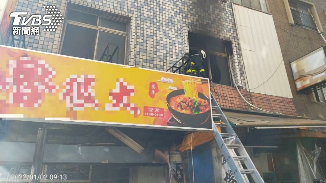 台中滷味店氣爆!砰一聲巨響火勢竄燒 老闆娘燒燙傷
