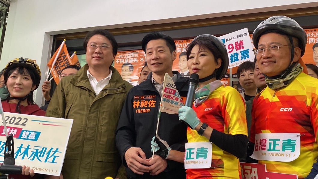 綠委騎鐵馬北上相挺　林昶佐曝反罷免難處
