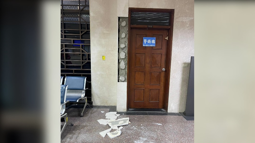 地震搖超大！台北地檢署磁磚剝落砸中律師　還有公司牆裂