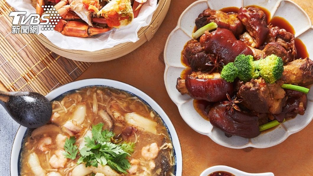 「PC HOME年菜預購」網羅超過一千款年菜商品。(圖/業者提供)