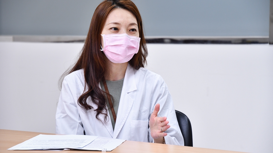 何祥齡表示,目前判斷PCR檢測可準確揪出Omicron。(圖/賽默飛世爾提供)
