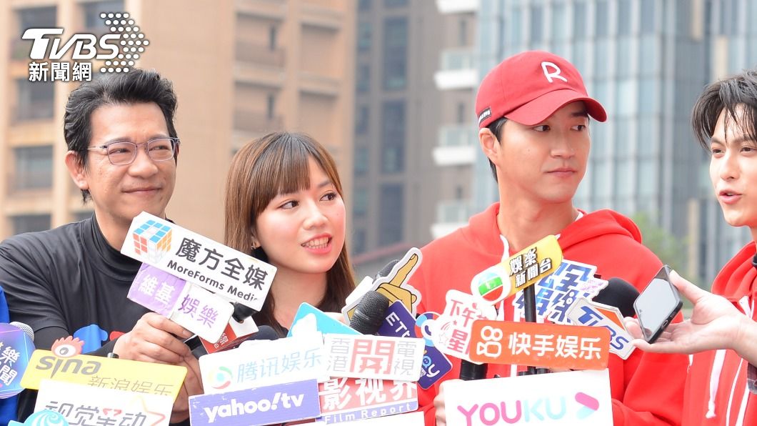 江宏傑依舊每天會讓孩子與福原愛視訊。（圖／TVBS）