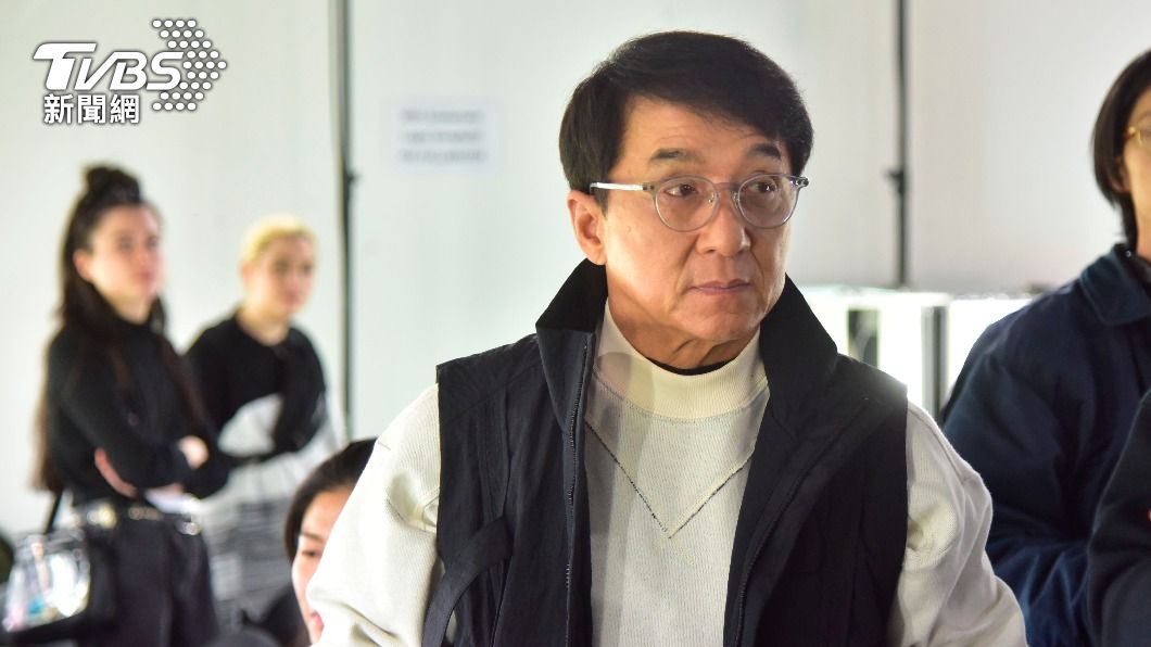 成龍怒了!爆年輕演員「遲到早退怕流汗」 網揪是3大咖