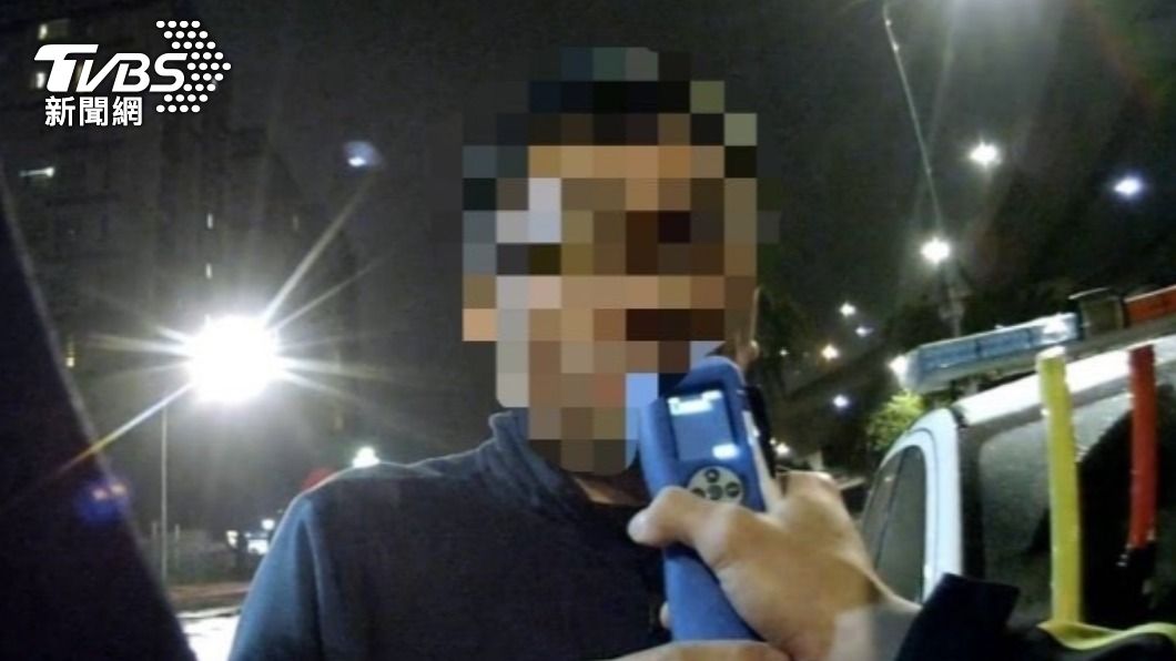 真的吃鱉!天冷進補大啖「鱉湯」 男開車遭警攔酒測超慘