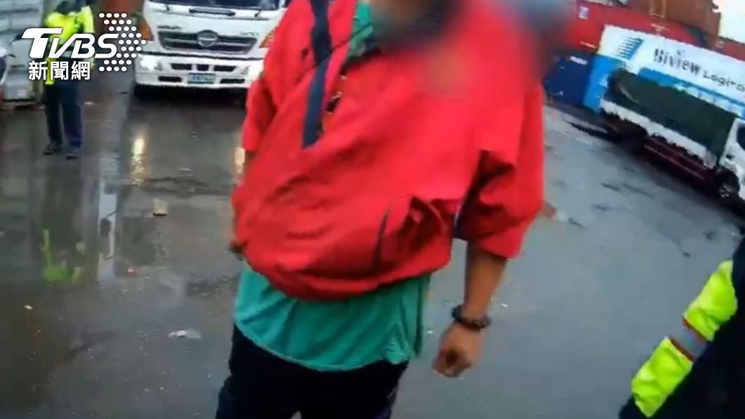 林姓男子不滿蕭姓司機口氣差。（圖／TVBS）