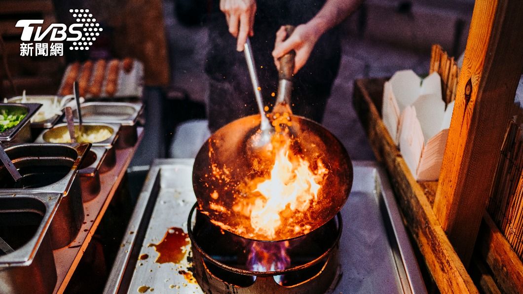 小心「爆卡」！熱炒店熱量排行出爐　這道菜奪冠全網驚呆
