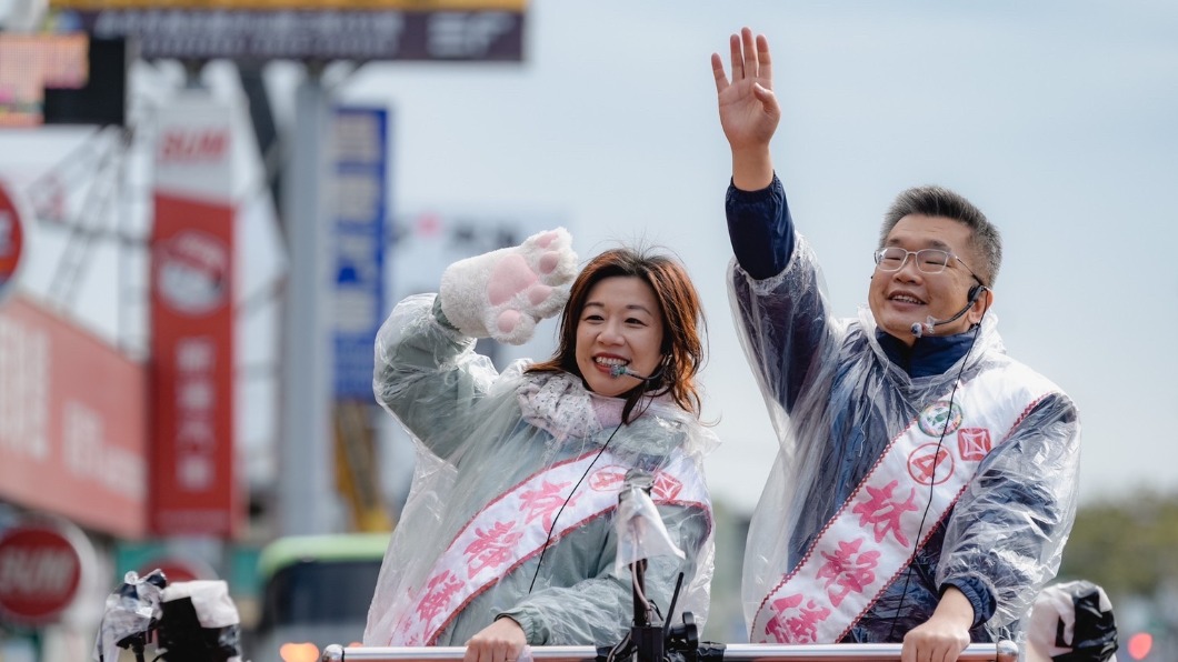 選戰最後倒數,林靜儀持續掃街拜票。(圖/林靜儀辦公室提供)