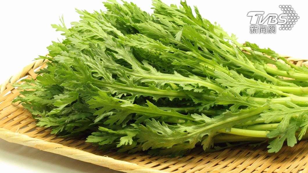 冬天才會看到！超市買到「臭臭菜」　饕客反讚：火鍋必備