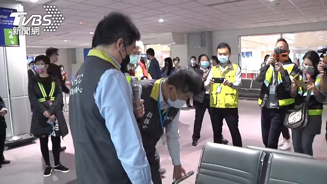 下週起入境高峰!長程航班普篩明上路 陰性才能離開機場