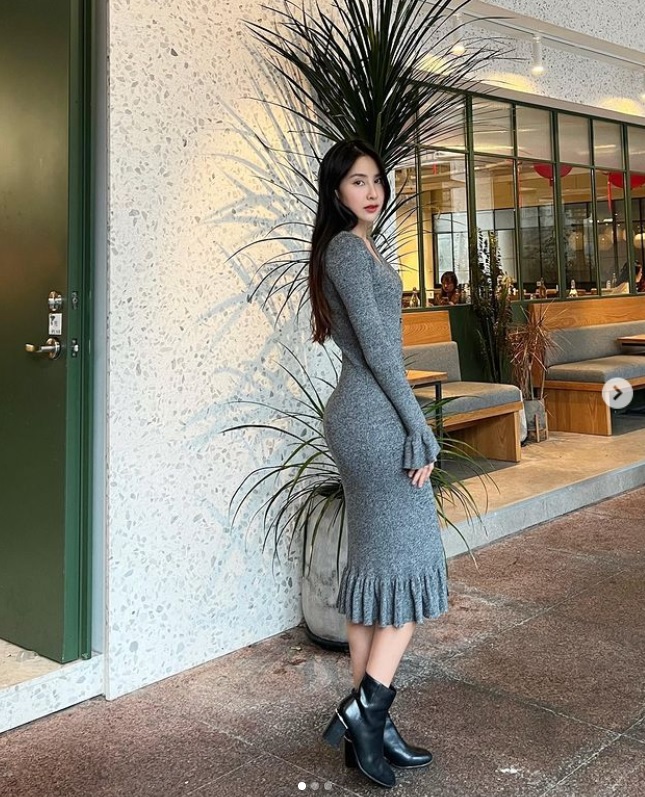 房思瑜被大讚是真人版美人魚。（圖／翻攝自房思瑜IG）